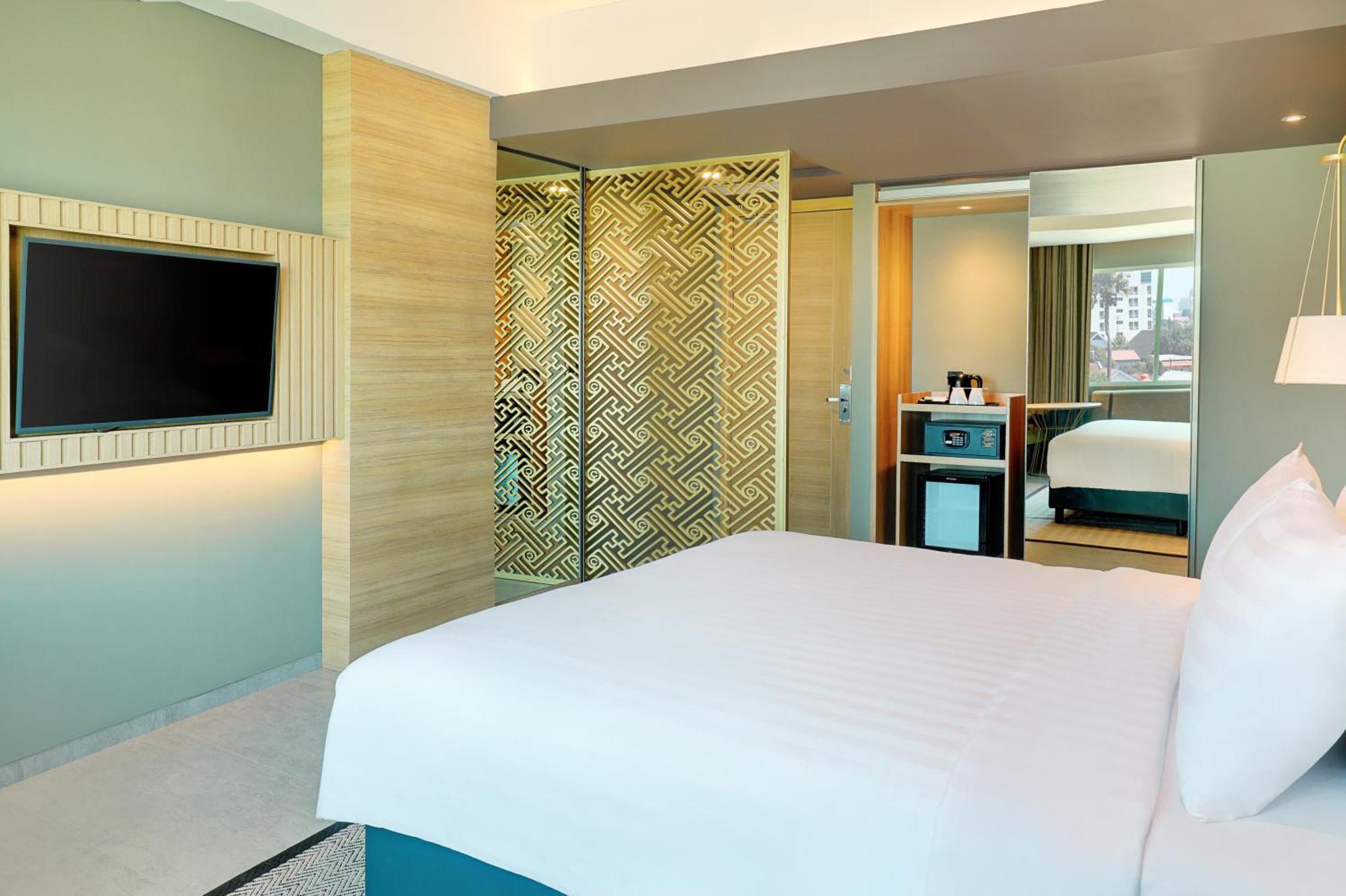 Mercure Makassar Nexa Pettarani Exterior foto